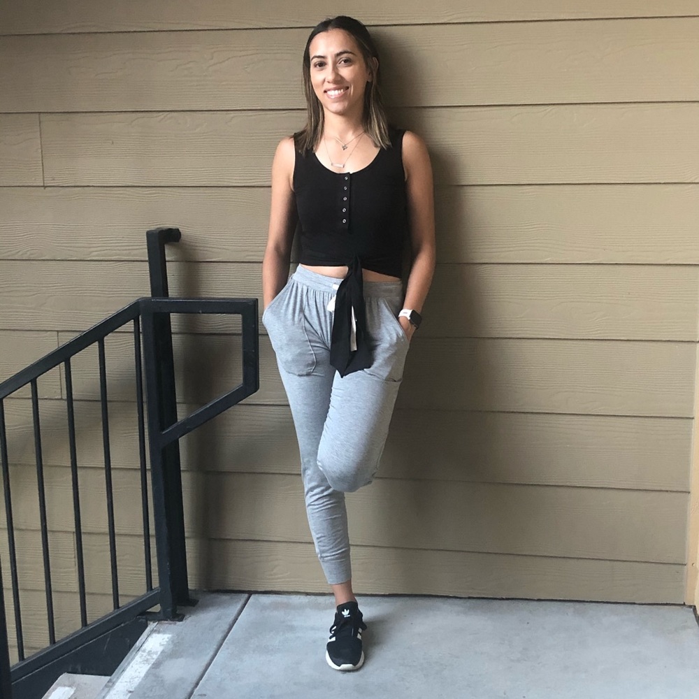 Wrap Around Ribbed Button Tank - Black - Picture 4 of 4